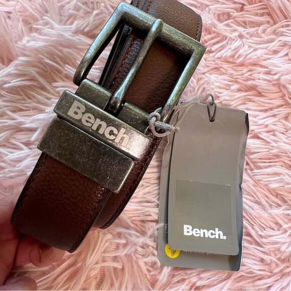 Bench Brown with Reversible Blue Leather Belt NWT size small/medium - Picture 1 of 4